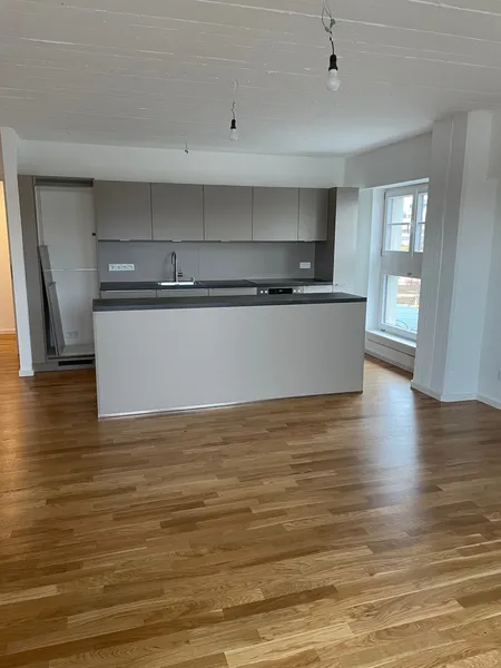 moderne 3-Zimmer Wohnung mit Wasserblick in Berlin-Spandau zu vermieten — photo 1